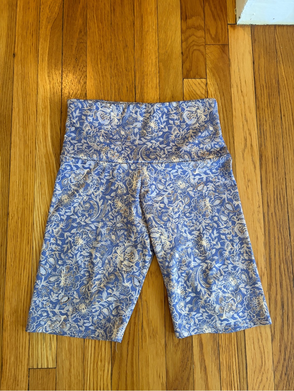 FP Movement x Onzie Floral Metallic Bike Shorts S/M 9 inch